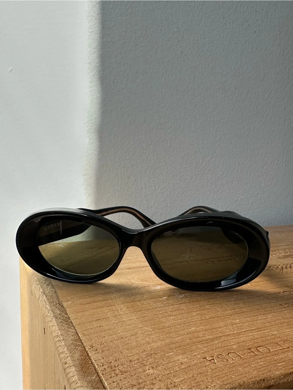 Gucci Black Oval Sunglasses with Dark Lenses GG1527S